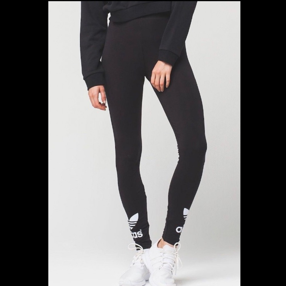 Adidas athletic leggings